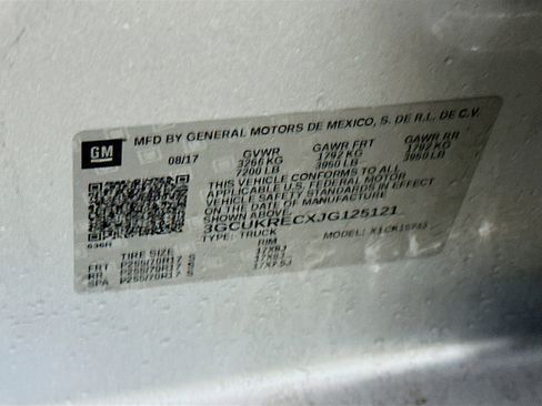 Used 2018 Chevrolet Silverado 1500 LT w/ LT Convenience Package image 12