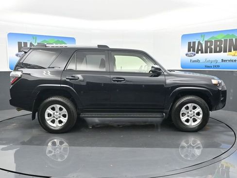 Used 2024 Toyota 4Runner SR5 image 7