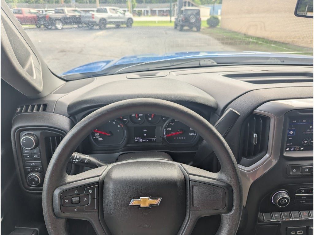 Used 2023 Chevrolet Silverado 1500 Custom AWD/4WD image 15