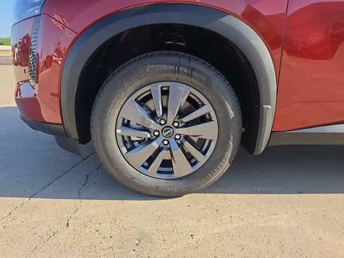 New 2026 Nissan Pathfinder SV FWD image 28