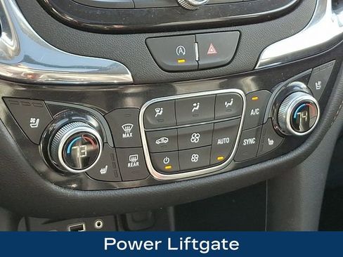 Used 2023 Chevrolet Equinox Premier AWD/4WD image 14