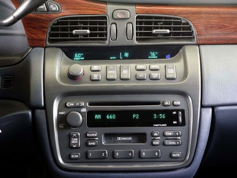 Used 2001 Cadillac De Ville Limousine FWD image 10