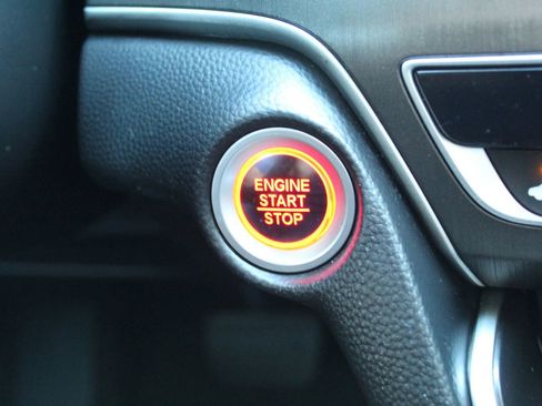 Used 2018 Honda Accord LX image 21