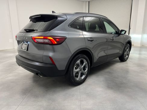 Used 2026 Ford Escape ST-Line FWD image 7