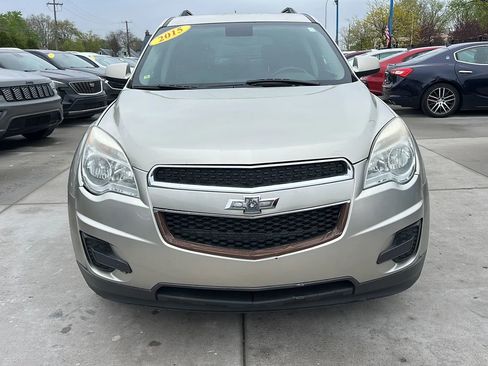 Used 2015 Chevrolet Equinox LT w/ Driver Convenience Package FWD image 2