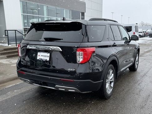 Certified 2023 Ford Explorer XLT w/ Equipment Group 202A image 38