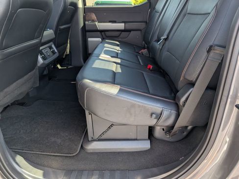 Used 2024 Ford F250 Lariat w/ Lariat Ultimate Package image 9