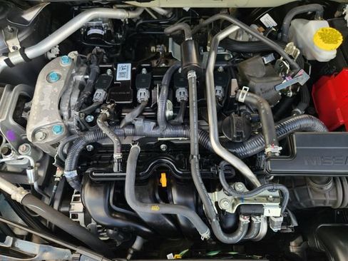 Used 2025 Nissan Sentra SV FWD image 27