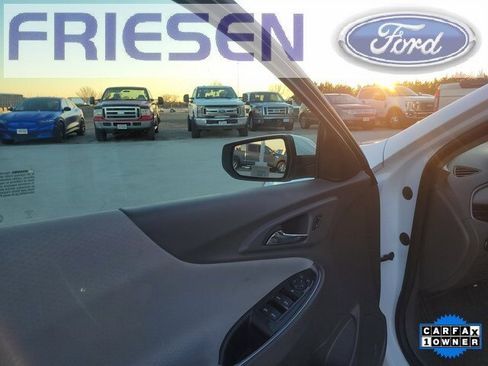 Used 2022 Chevrolet Malibu LT image 10