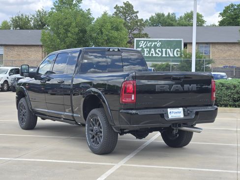 New 2026 RAM 2500 Limited AWD/4WD image 3