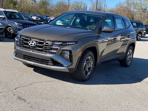 New 2026 Hyundai Tucson Blue SE w/ Tow & Go Package AWD/4WD image 3