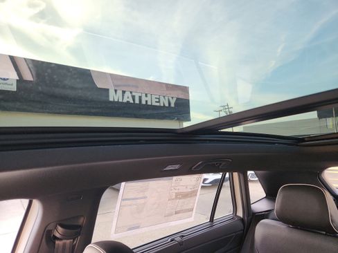 New 2026 Volkswagen Atlas Cross Sport SEL Premium R-Line image 28