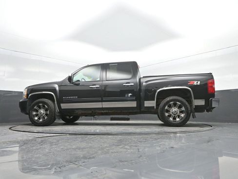Used 2010 Chevrolet Silverado 1500 LTZ w/ Convenience Package image 29