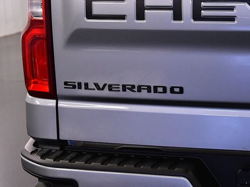 Used 2024 Chevrolet Silverado 1500 RST AWD/4WD image 11