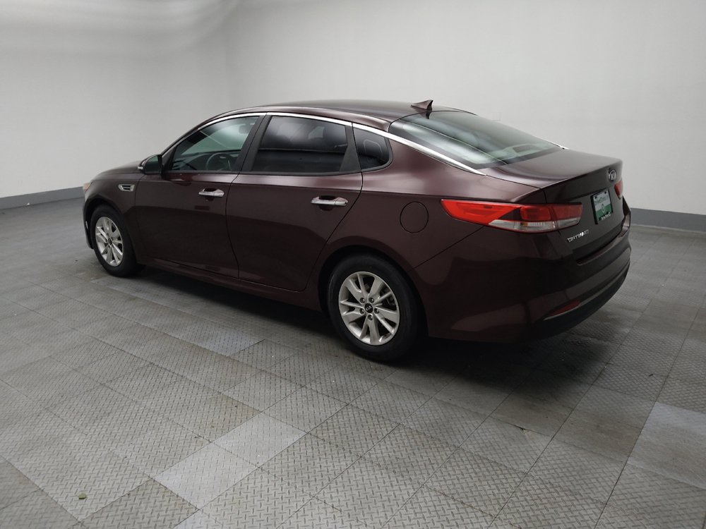Used 2016 Kia Optima LX FWD image 3