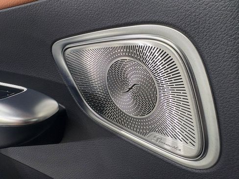 Used 2024 Mercedes-Benz GLC 43 AMG 4MATIC image 8