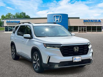 Certified 2023 Honda Pilot Touring