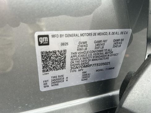 New 2026 Chevrolet Equinox EV LT image 34