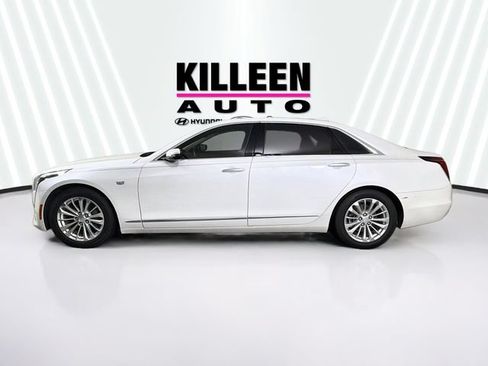 Used 2017 Cadillac CT6 2.0T RWD image 4
