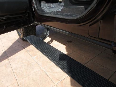 Used 2019 Ford F150 Lariat image 9