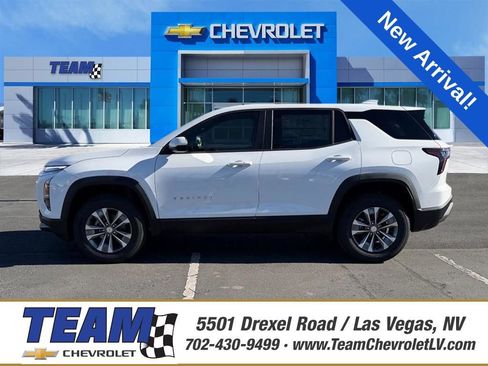 New 2026 Chevrolet Equinox LT w/ Convenience Package II image 1