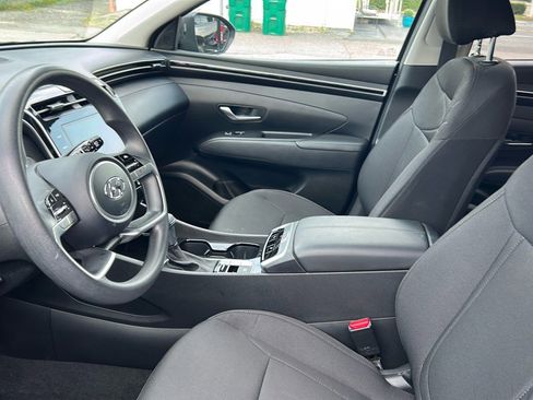 Used 2022 Hyundai Tucson SEL image 2