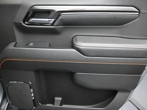 Used 2023 GMC Sierra 1500 AT4 w/ Technology Package image 26