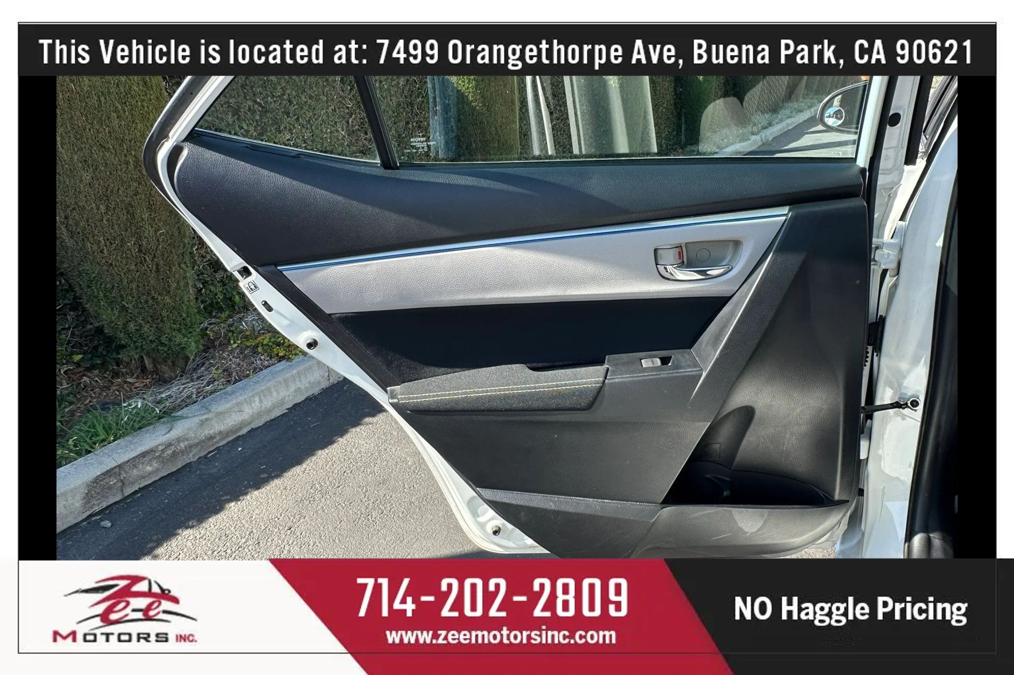 Used 2015 Toyota Corolla LE FWD image 40