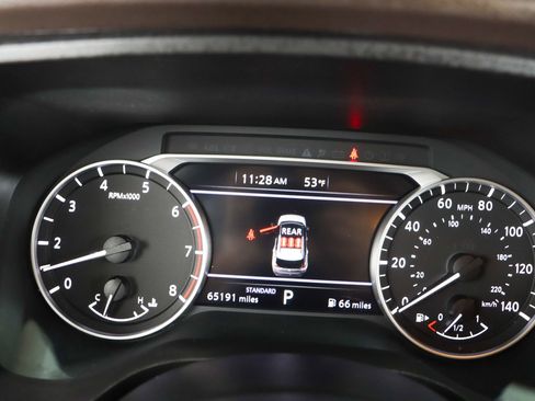 Used 2023 Nissan Rogue SV image 15