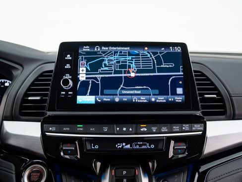 Certified 2026 Honda Odyssey Touring image 32