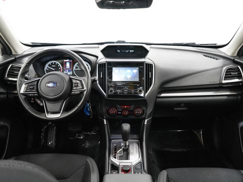 Used 2019 Subaru Forester Premium w/ All-Weather Package AWD/4WD image 15