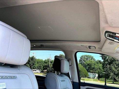 Used 2025 RAM 1500 Tungsten w/ Trailer Tow Group AWD/4WD image 19