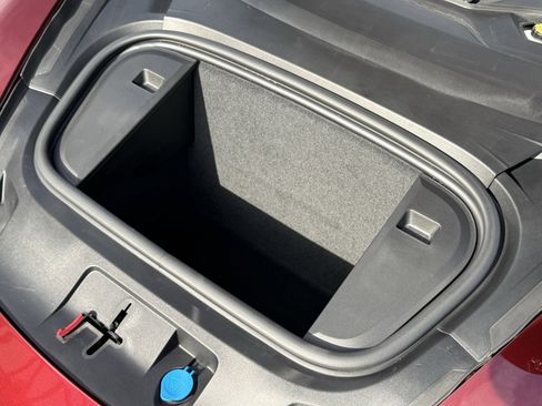 Certified 2022 Porsche Taycan 4S image 32