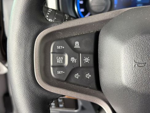 Used 2024 Ford Bronco Outer Banks AWD/4WD image 26
