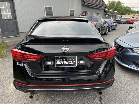 Used 2019 Nissan Altima 2.5 SR w/ SR Premium Package AWD/4WD image 5