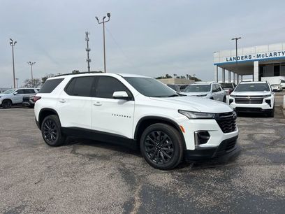 Used 2023 Chevrolet Traverse RS