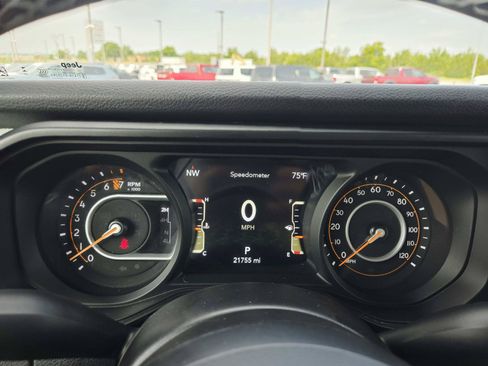Used 2025 Jeep Gladiator Sport AWD/4WD image 26