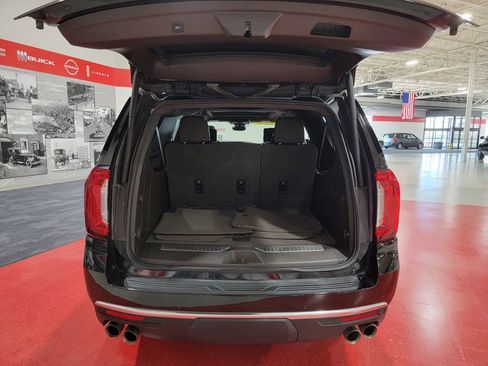 Certified 2024 GMC Yukon XL Denali w/ Denali Reserve Package AWD/4WD image 6