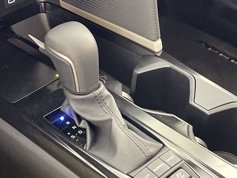 New 2026 Toyota Camry SE image 13