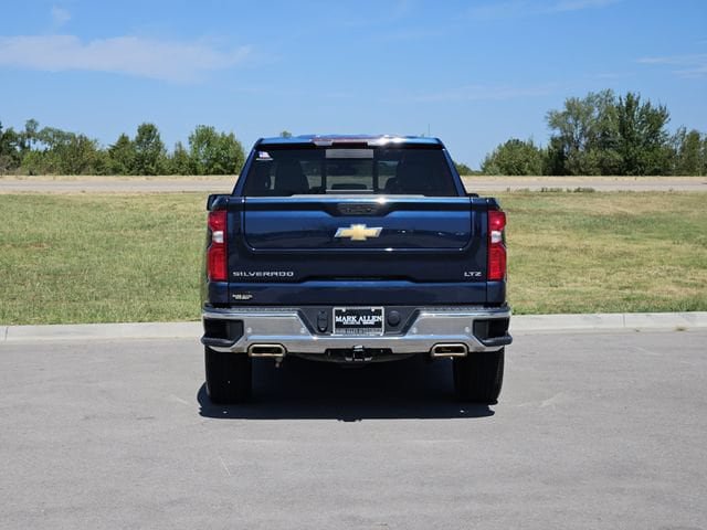 Used 2021 Chevrolet Silverado 1500 LTZ w/ LTZ Premium Texas Edition AWD/4WD image 6