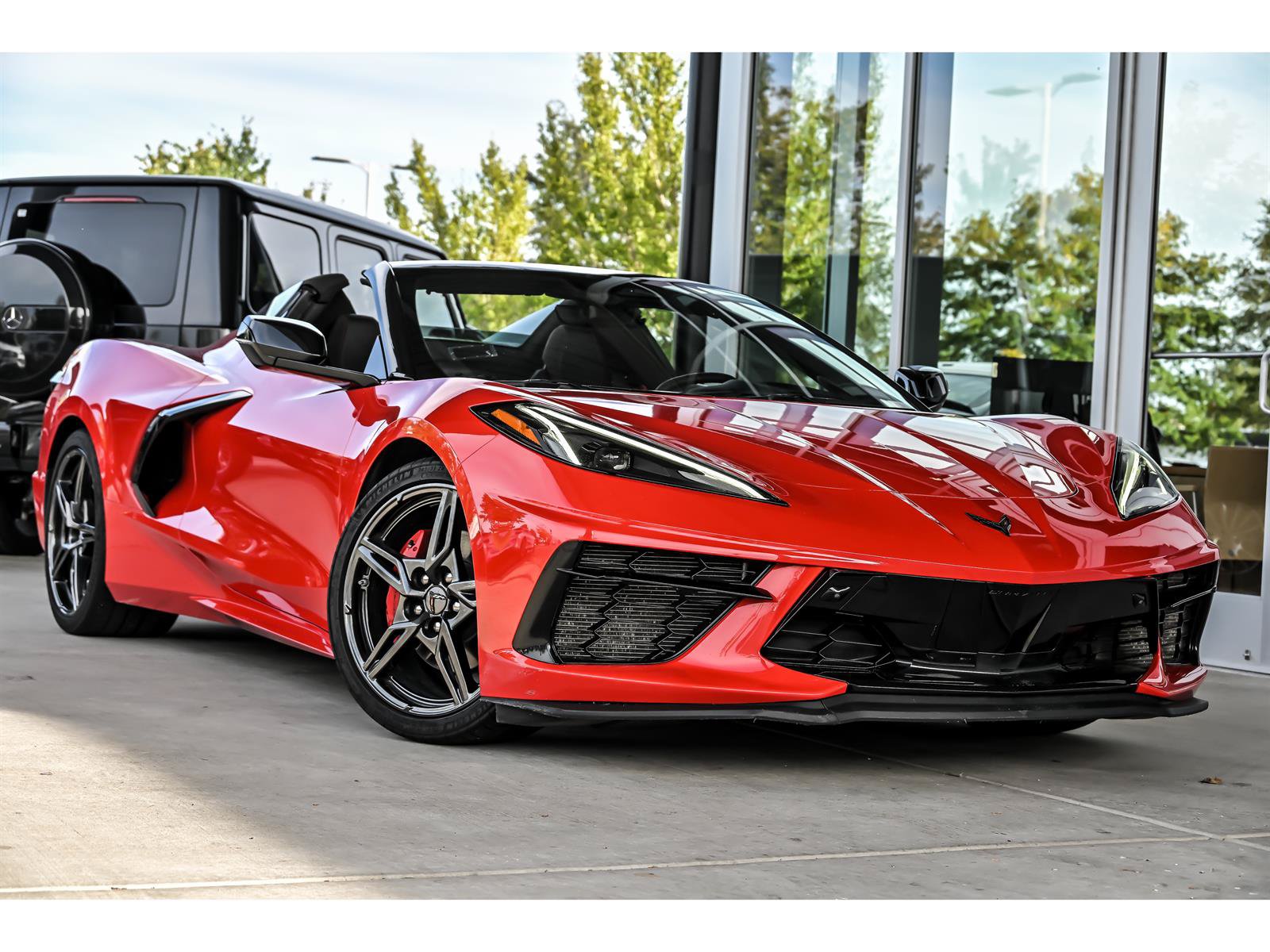 Used 2024 Chevrolet Corvette Stingray Premium Conv w/ 3LT RWD image 1