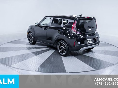 Used 2025 Kia Soul EX image 8