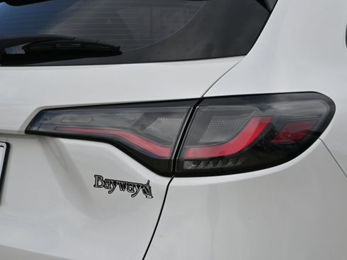 Used 2023 Honda HR-V LX image 19