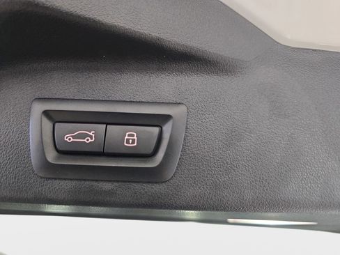 Used 2025 BMW X5 xDrive40i image 30