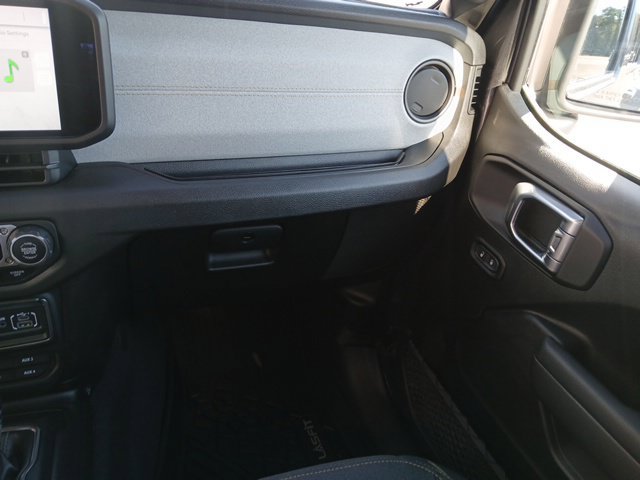 Used 2025 Jeep Gladiator Sport AWD/4WD image 34