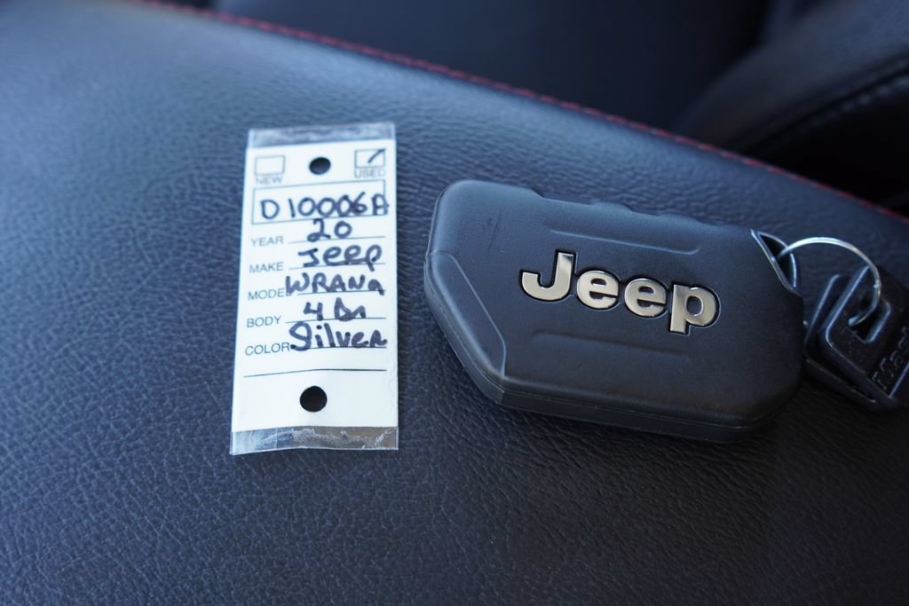 Used 2020 Jeep Wrangler Unlimited Rubicon AWD/4WD image 31