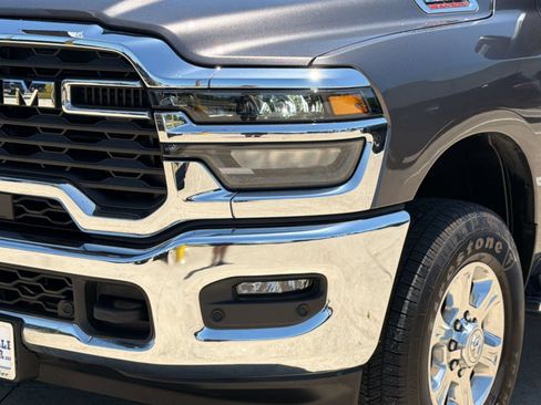 Used 2026 RAM 2500 Big Horn AWD/4WD image 12