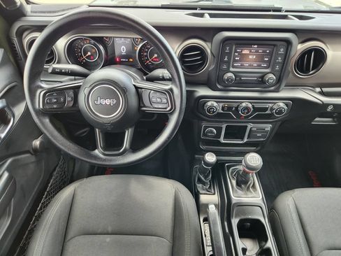 Used 2020 Jeep Wrangler Unlimited Sport AWD/4WD image 28