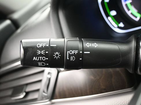 Used 2018 Honda Accord EX image 15