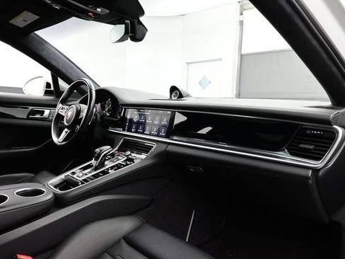 Certified 2019 Porsche Panamera Turbo S w/ Premium Package Plus AWD/4WD image 19